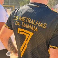 Camisola número 7 do CD Metralhas da Damaia